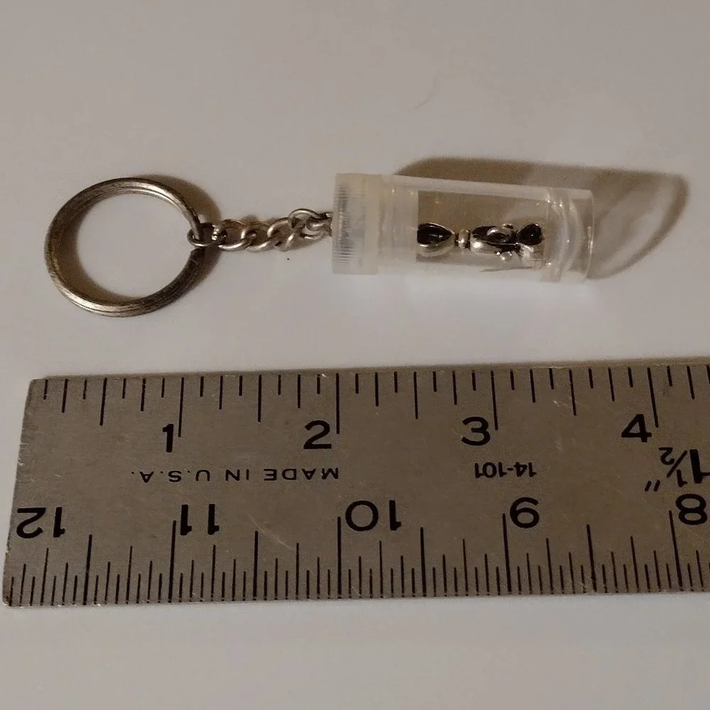 N/A alien plastic